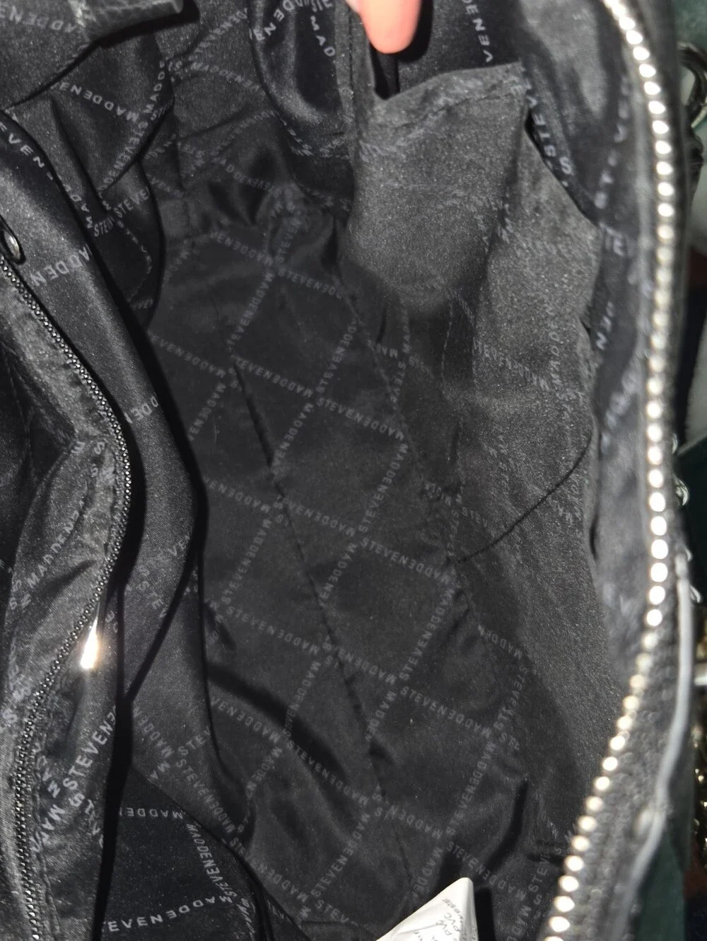 Steve Madden Crossbody Bag w/ Wallet - Picture 7 of 10